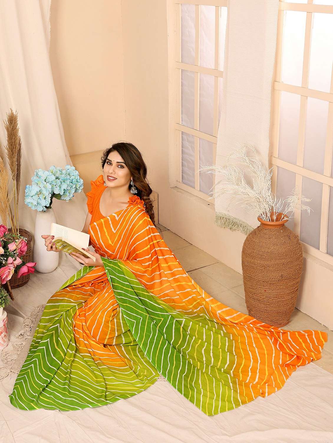 women printed casual wear saree with blouse - 22050265 -  Standard Image - 2