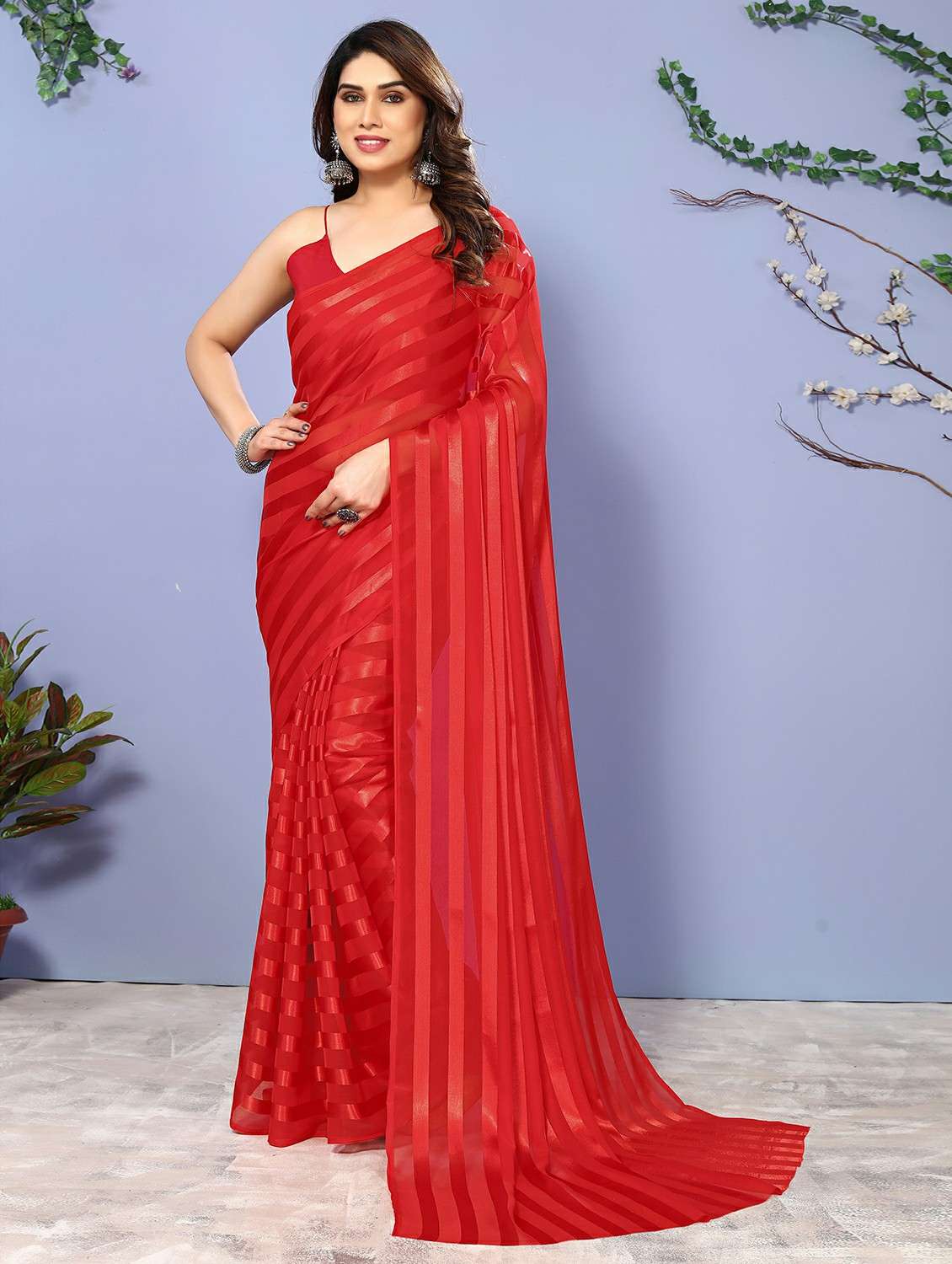 women striped plain saree with blouse