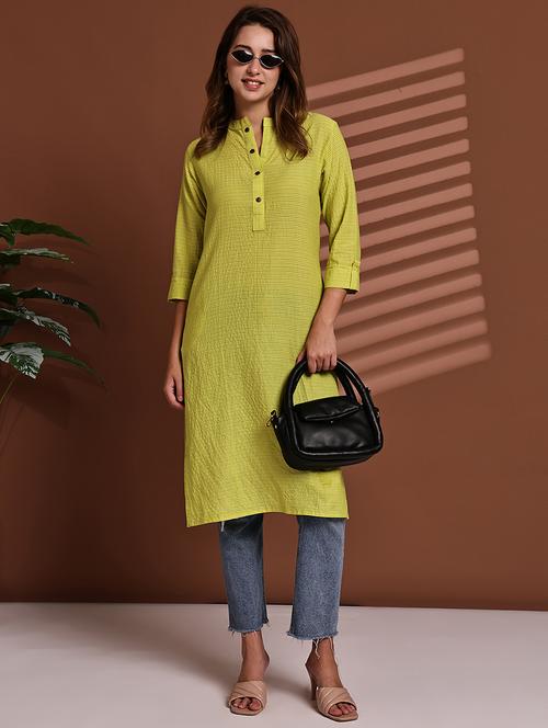 women striped roll up sleeve straight kurta - 22051699 - Standard Image - 0