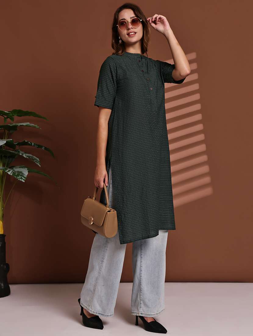 women striped roll up sleeve straight kurta