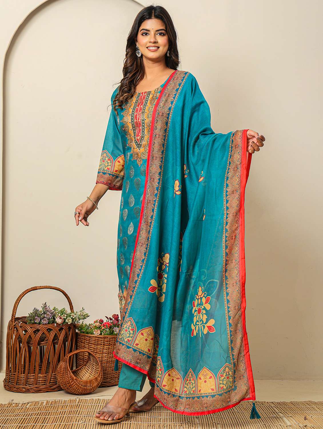 women three quarter sleeve kurta pant with dupatta set