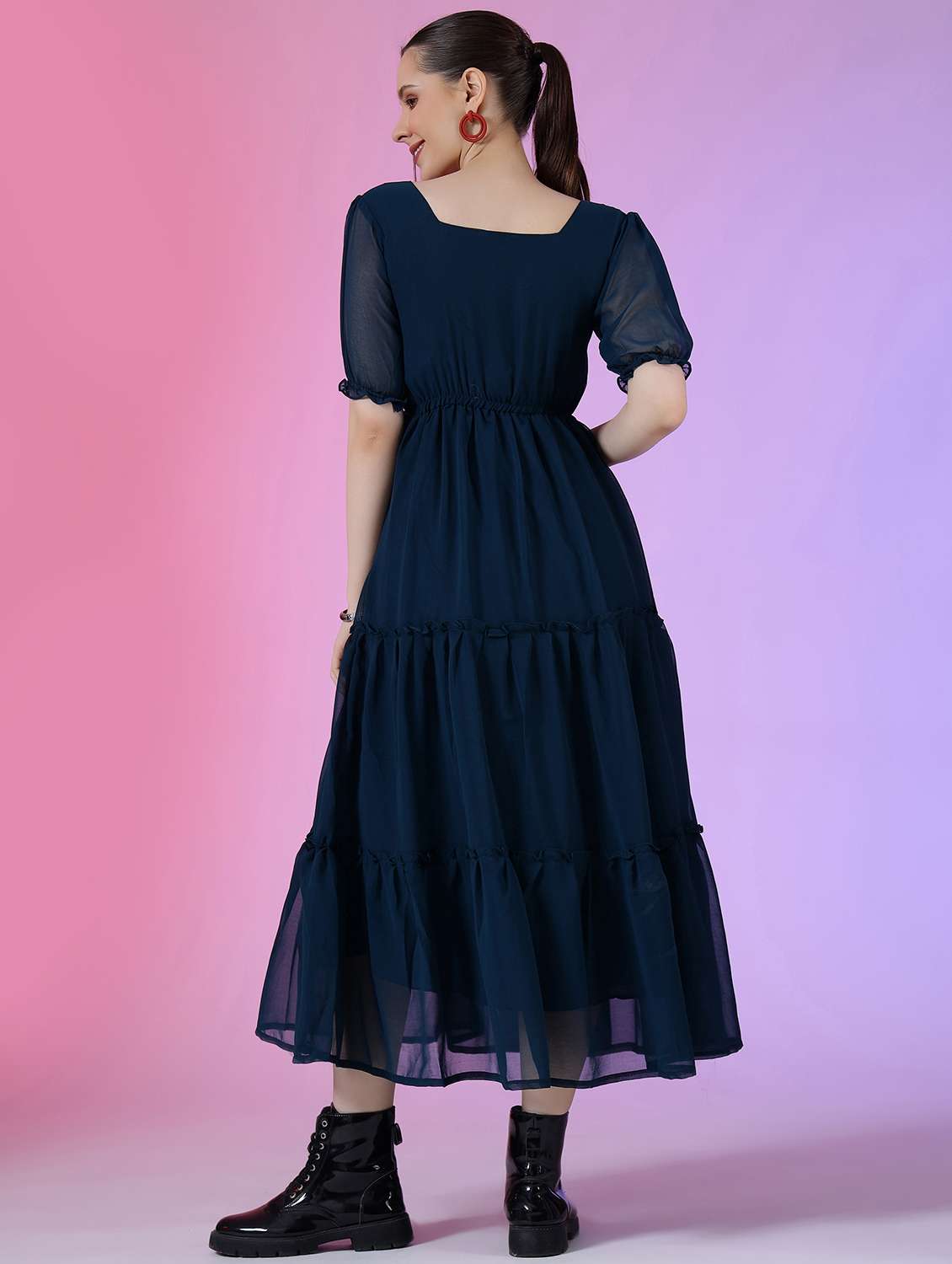 women solid puff sleeve tiered dress - 22051790 -  Standard Image - 2