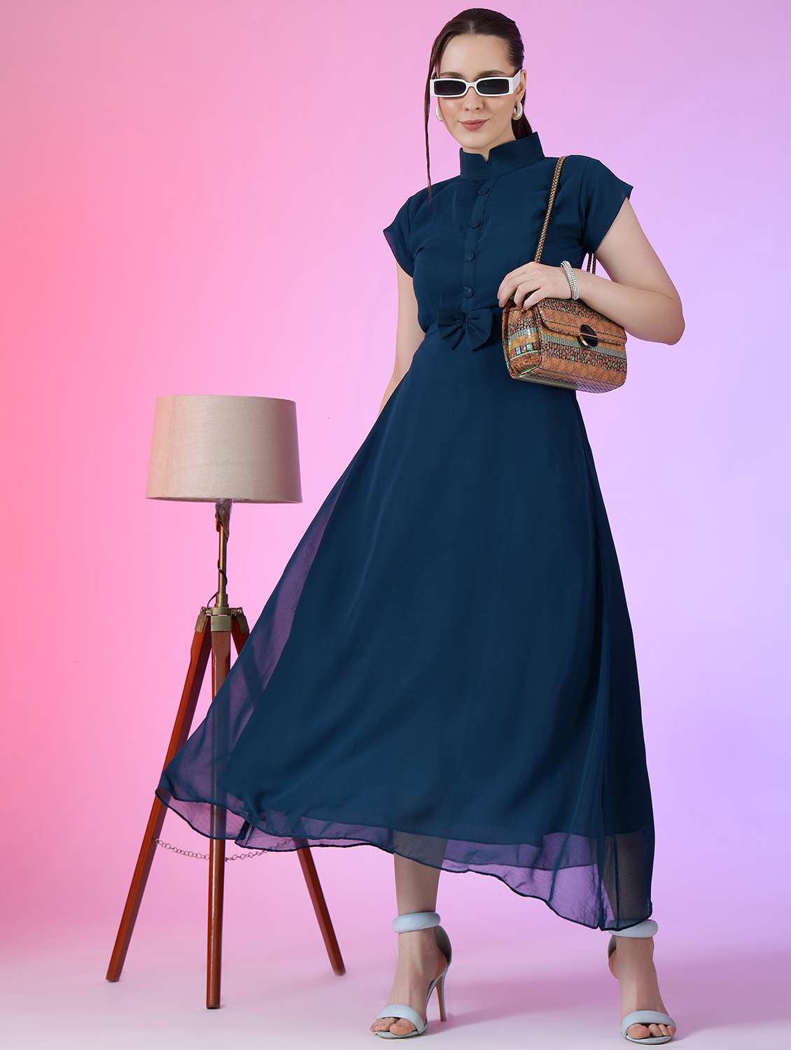 women solid short sleeve fit & flare dress