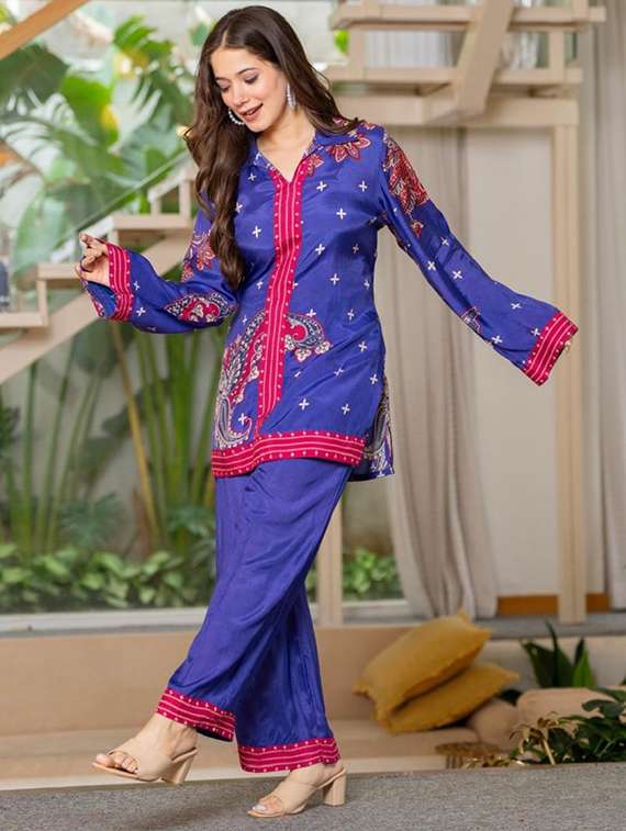 women long sleeve regular fit ethnic co-ord set - 22052034 - Standard Image - 2