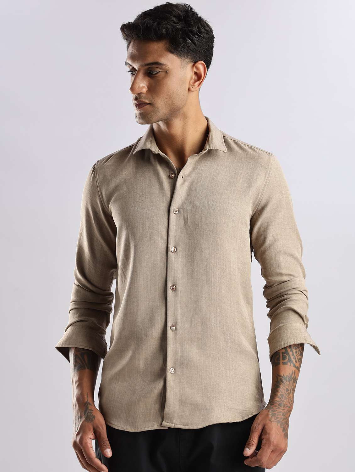 men solid collared long sleeve regular fit shirt