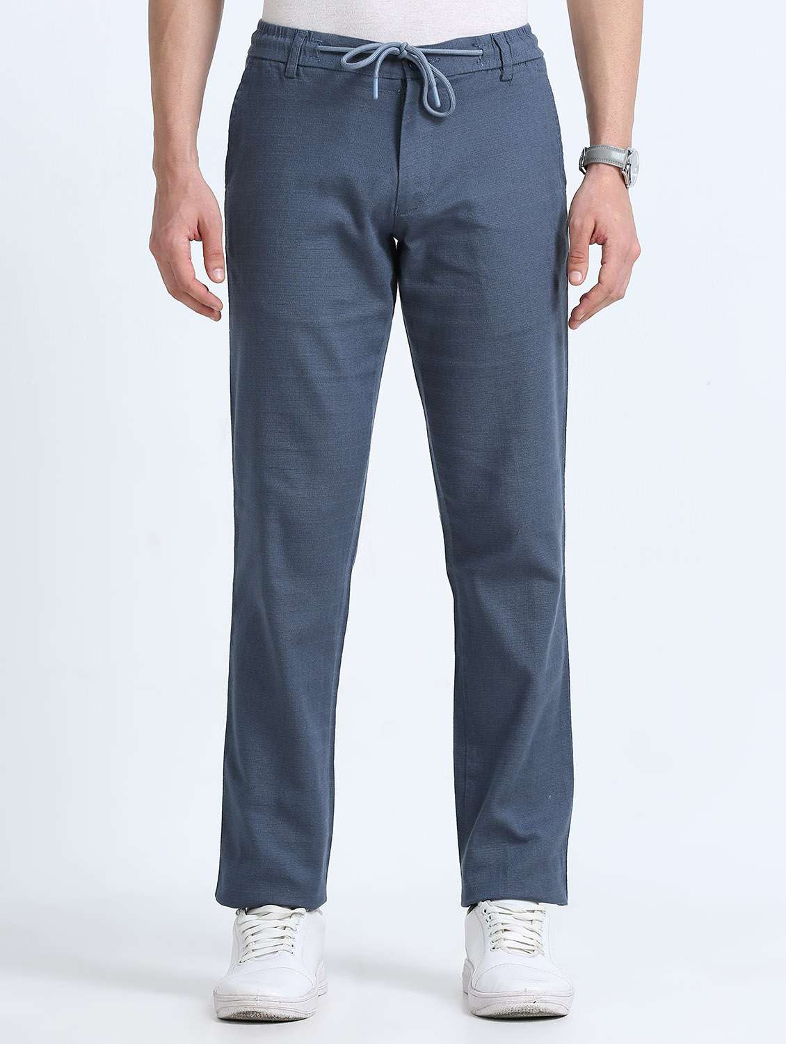 men solid mid rise straight fit chinos - 22052410 - Zoom Image - 0