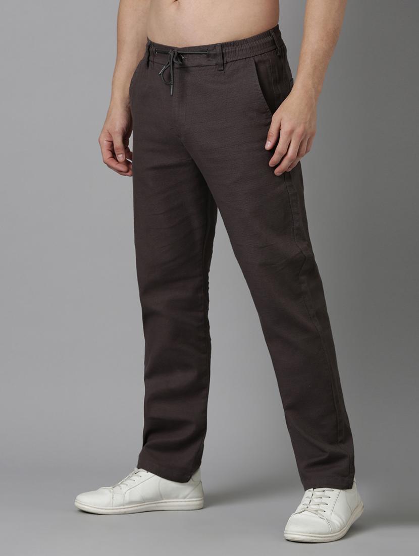 men solid mid rise straight fit chinos - 22052412 - Zoom Image - 0