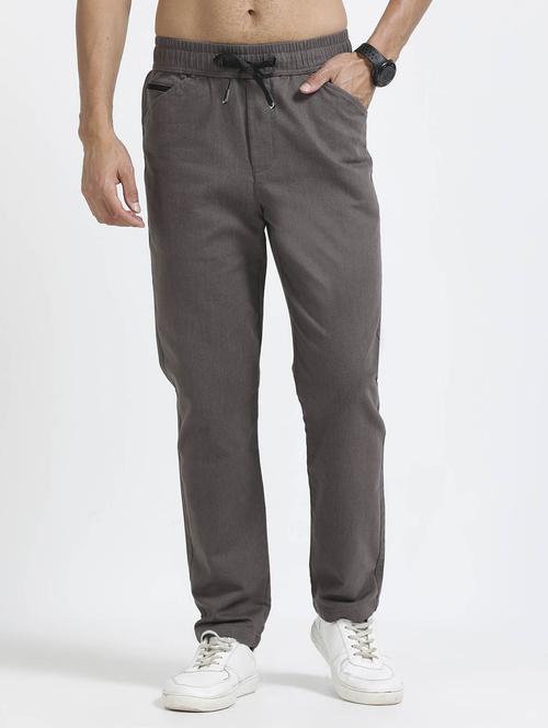 men solid mid rise straight fit chinos - 22052469 - Standard Image - 0
