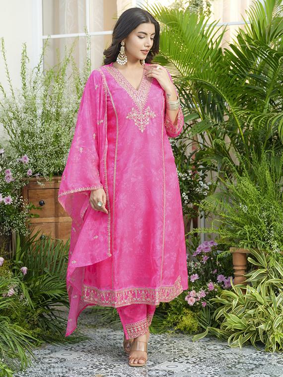 women three quarter sleeve kurta pant with dupatta set - 22052714 - Standard Image - 2
