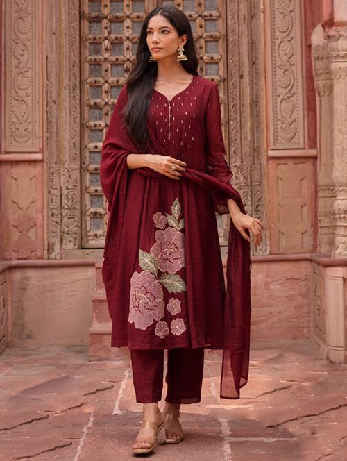 women embroidered long sleeve kurta pant with dupatta set - 22052723 - Standard Image - 0