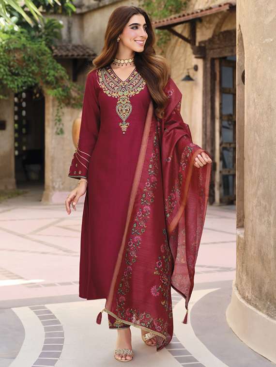 women embroidered long sleeve kurta pant with dupatta set