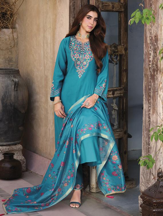 women embroidered long sleeve kurta pant with dupatta set