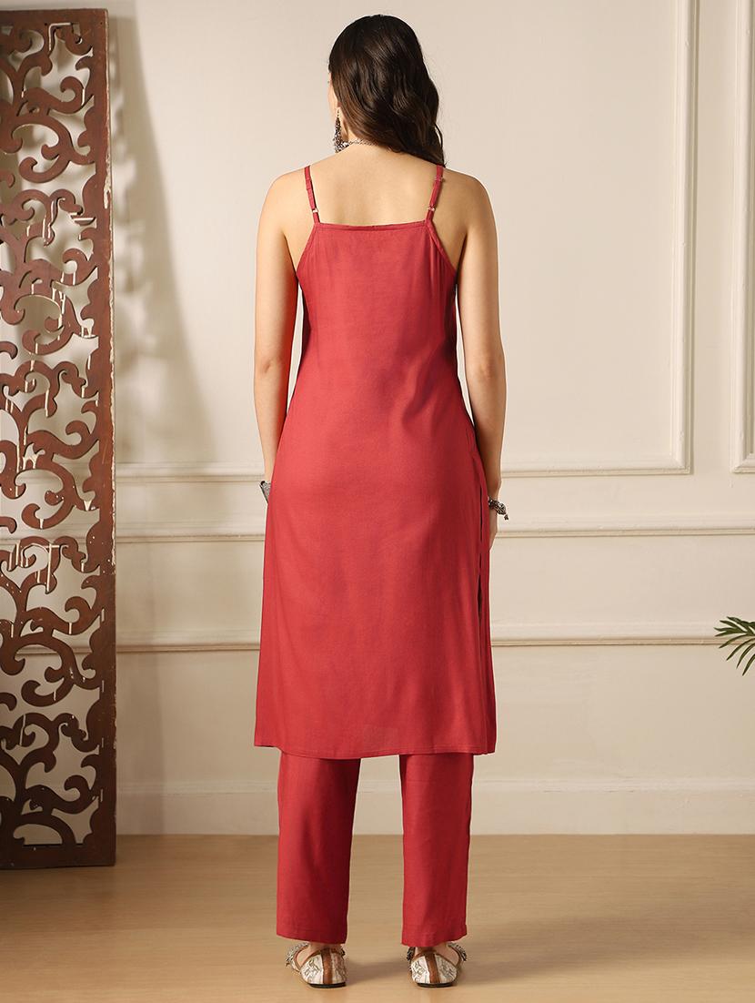 women embroidered shoulder strap kurta pant set - 22052916 - Standard Image - 2