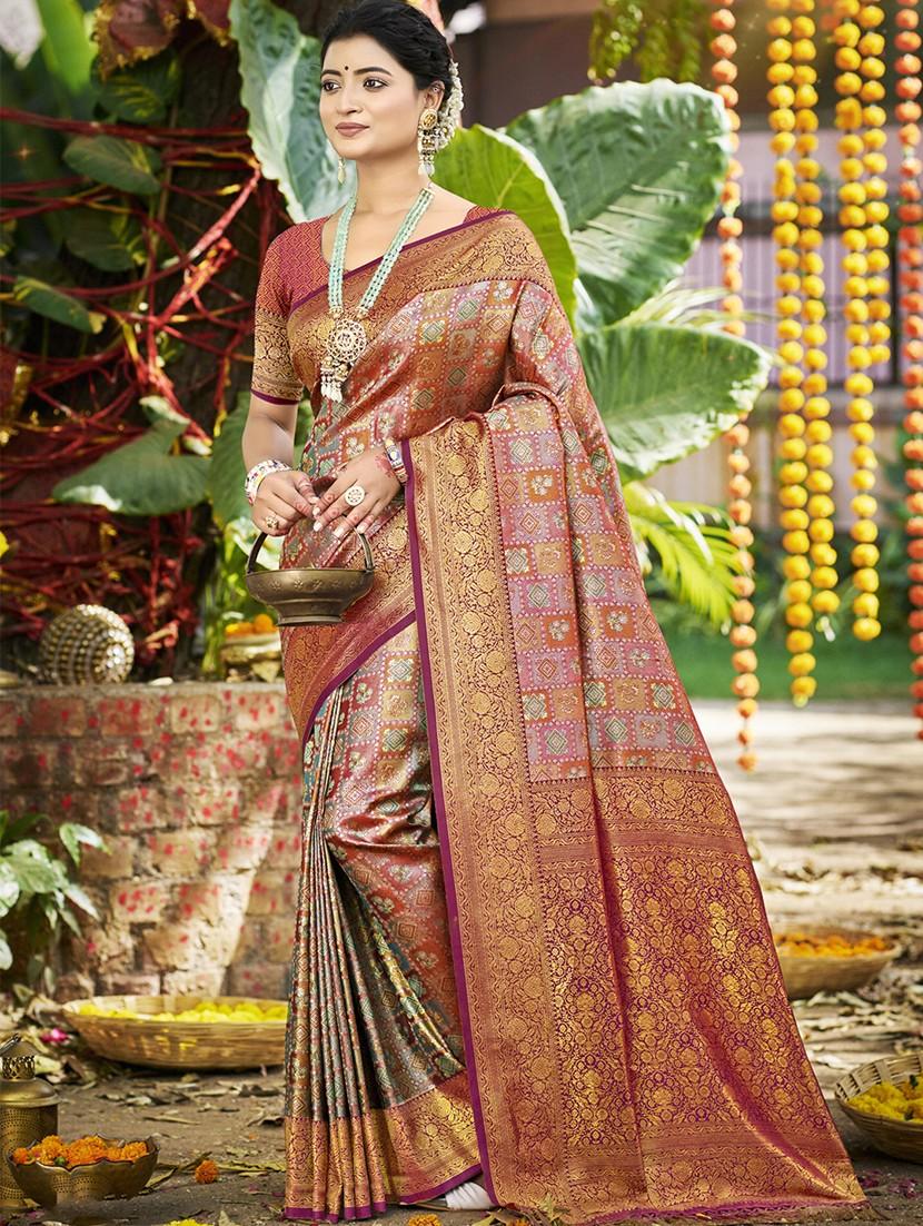 women self design bordered saree with blouse - 22053700 - Zoom Image - 0
