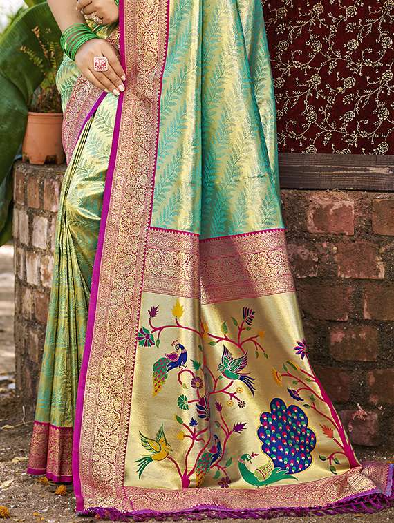 women self design kanjivaram saree with blouse - 22053707 -  Standard Image - 2