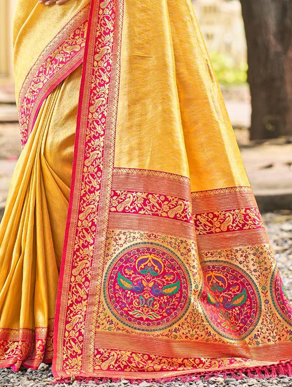 women self design kanjivaram saree with blouse - 22053728 - Standard Image - 2