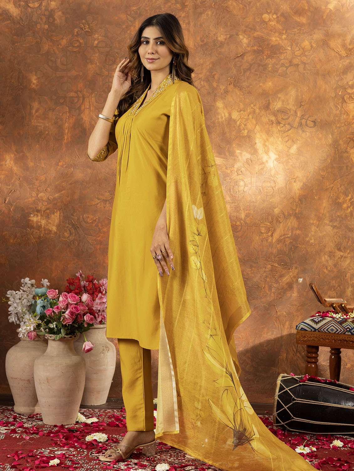 women embroidered three quarter sleeve kurta pant with dupatta set - 22053769 -  Standard Image - 2