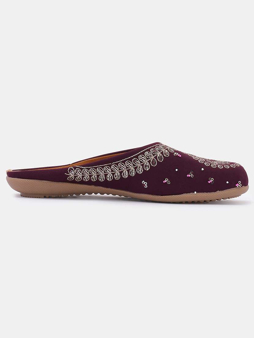 women embroidered slip on juti - 22053853 - Standard Image - 2