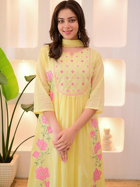 yellow silk blend straight kurta - 22053867 - Standard Image - 2