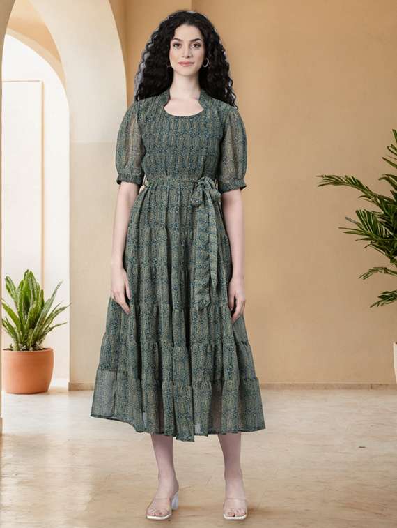 women printed puff sleeve tiered dress - 22053946 -  Standard Image - 2