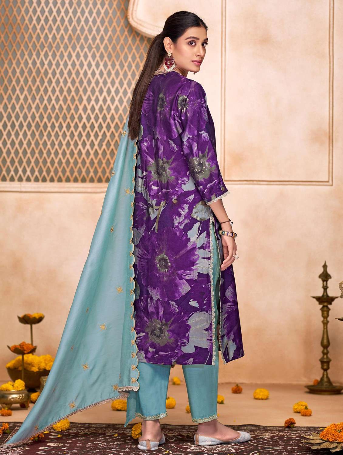 women floral three quarter sleeve kurta pant with dupatta set - 22054132 -  Standard Image - 2