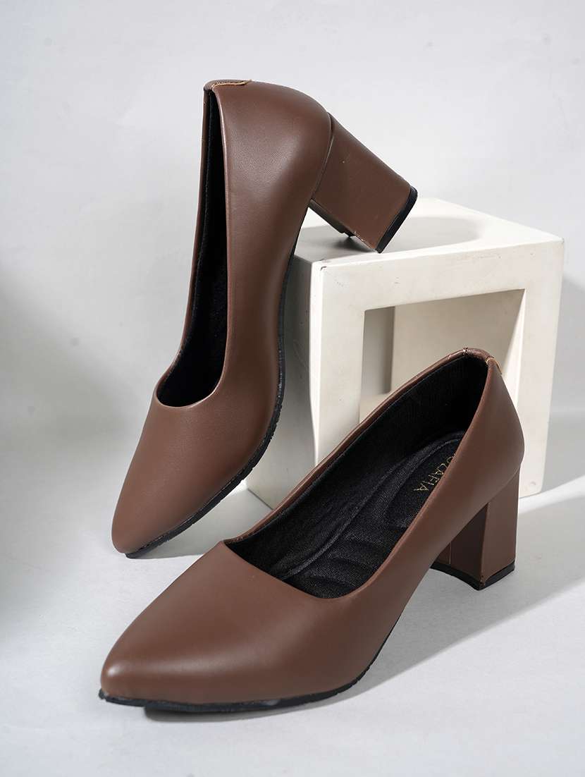 women solid block heel pump