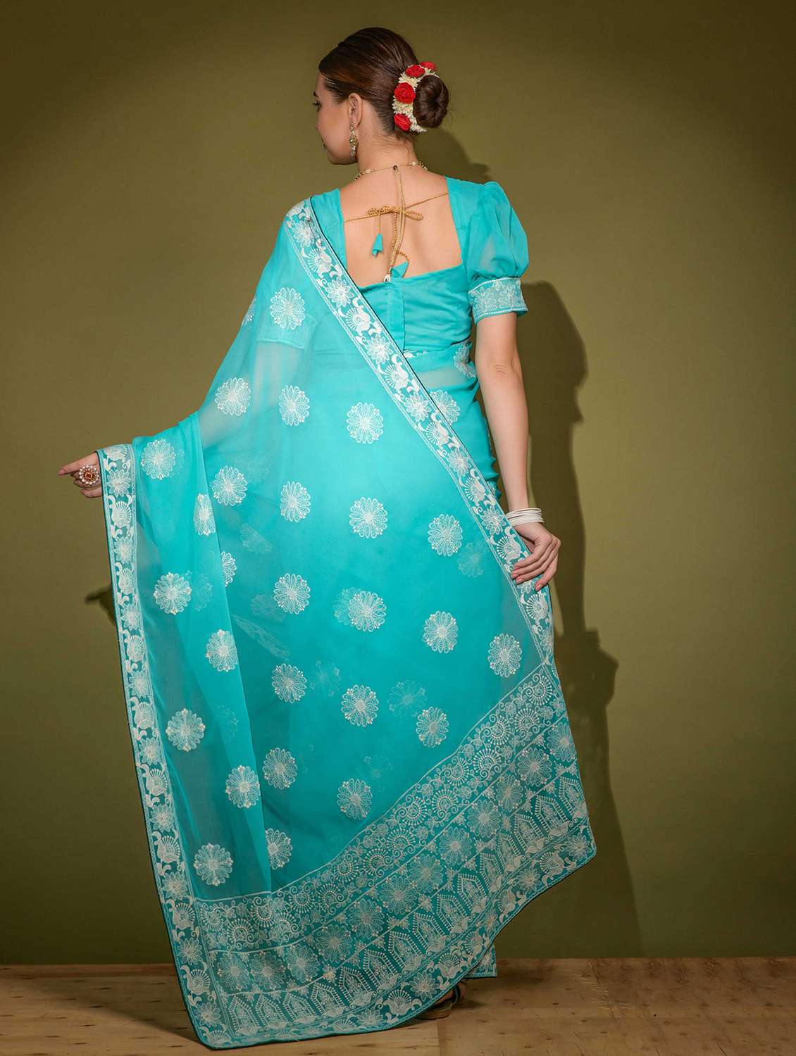 women solid with work embroidered saree with blouse - 22055065 -  Standard Image - 2