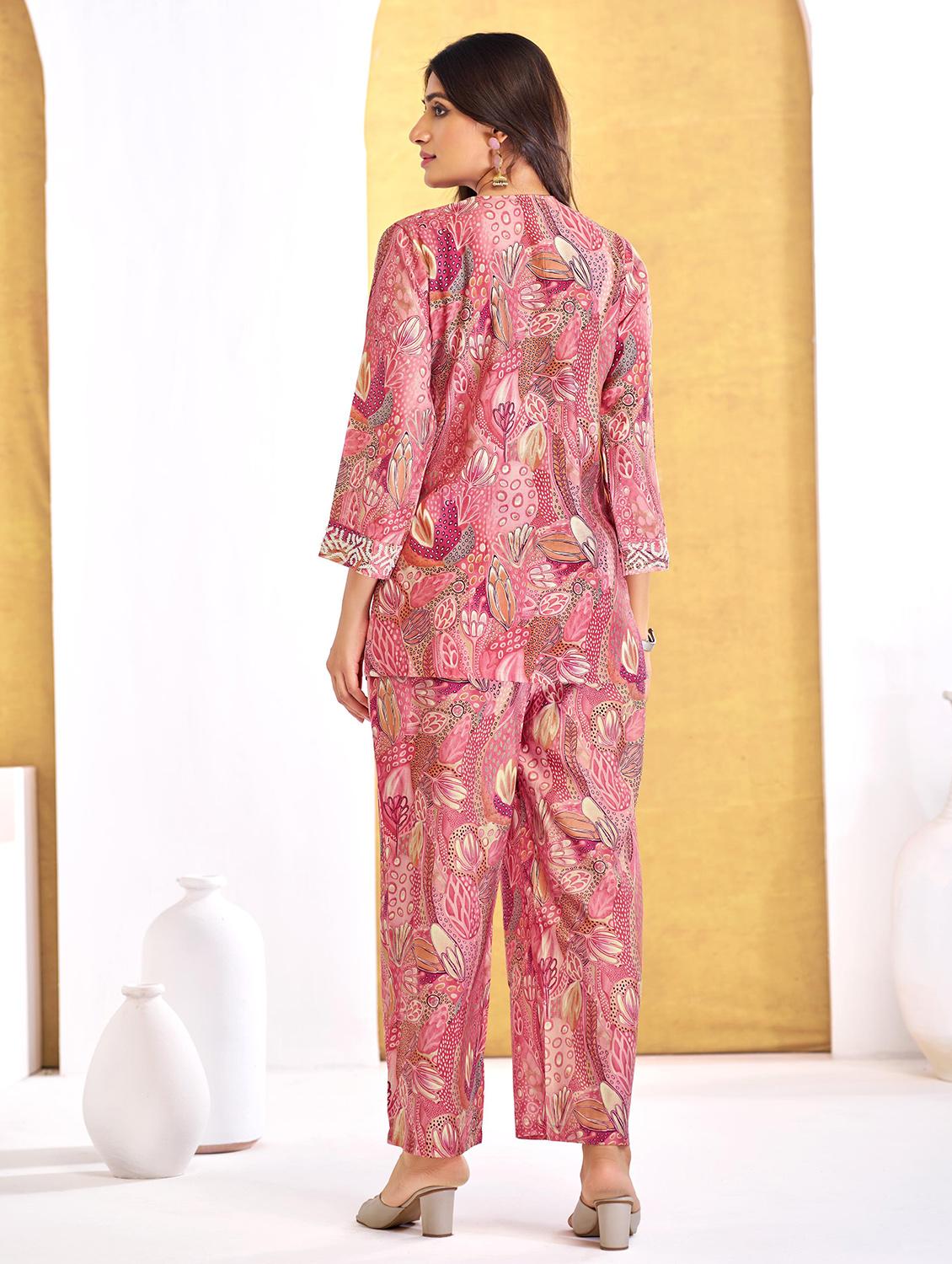 women three quarter sleeve regular fit ethnic co-ord set - 22055070 - Standard Image - 2