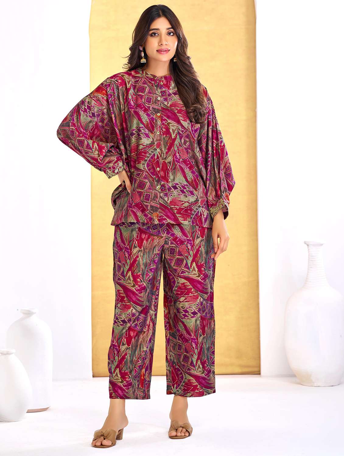 women printed kimono sleeve regular fit ethnic co-ord set
