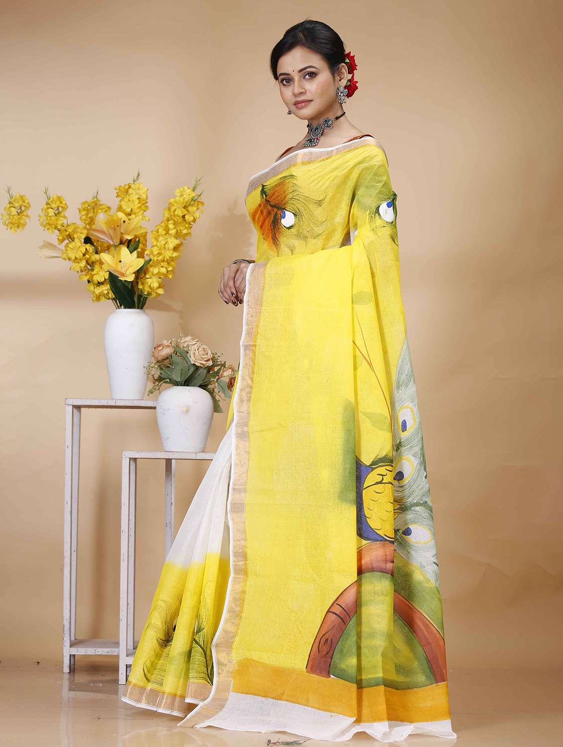 yellow cotton handloom saree - 22056043 - Standard Image - 2