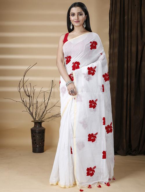 white cotton blend printed saree - 22056141 - Standard Image - 0