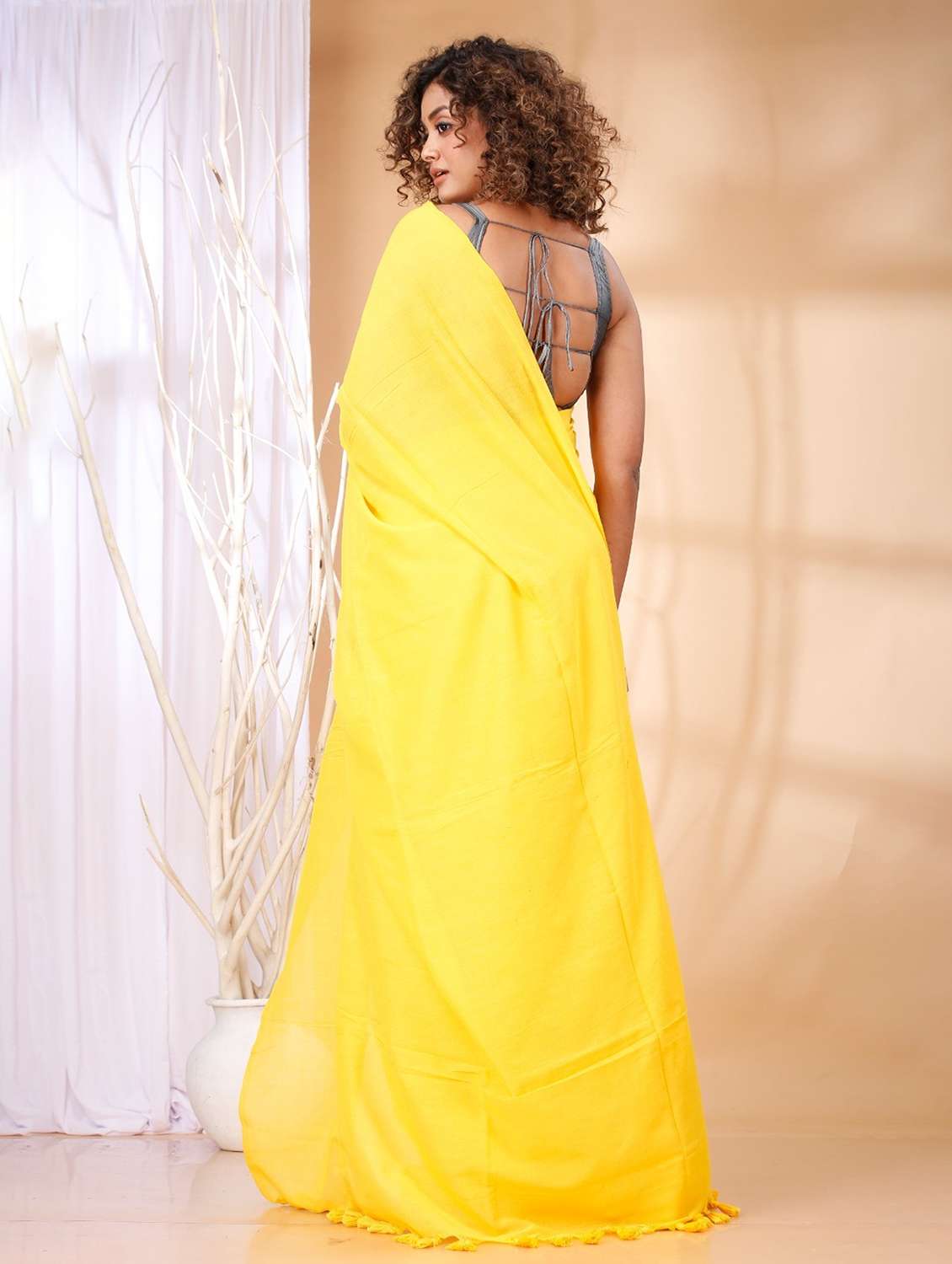 yellow cotton bordered saree - 22056441 - Standard Image - 2