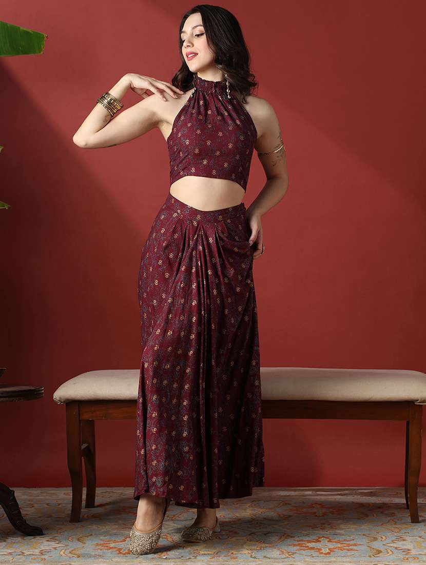 globus women maroon floral print smock detail halter neck crop top with pleated maxi skirt fusion co-ord set - 22056949 - Standard Image - 2