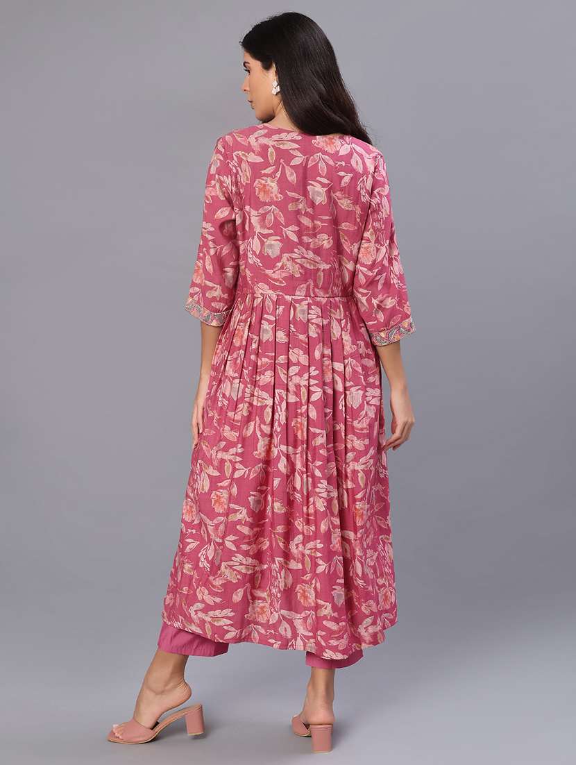 women three quarter sleeve kurta and pant set - 22057354 -  Standard Image - 2