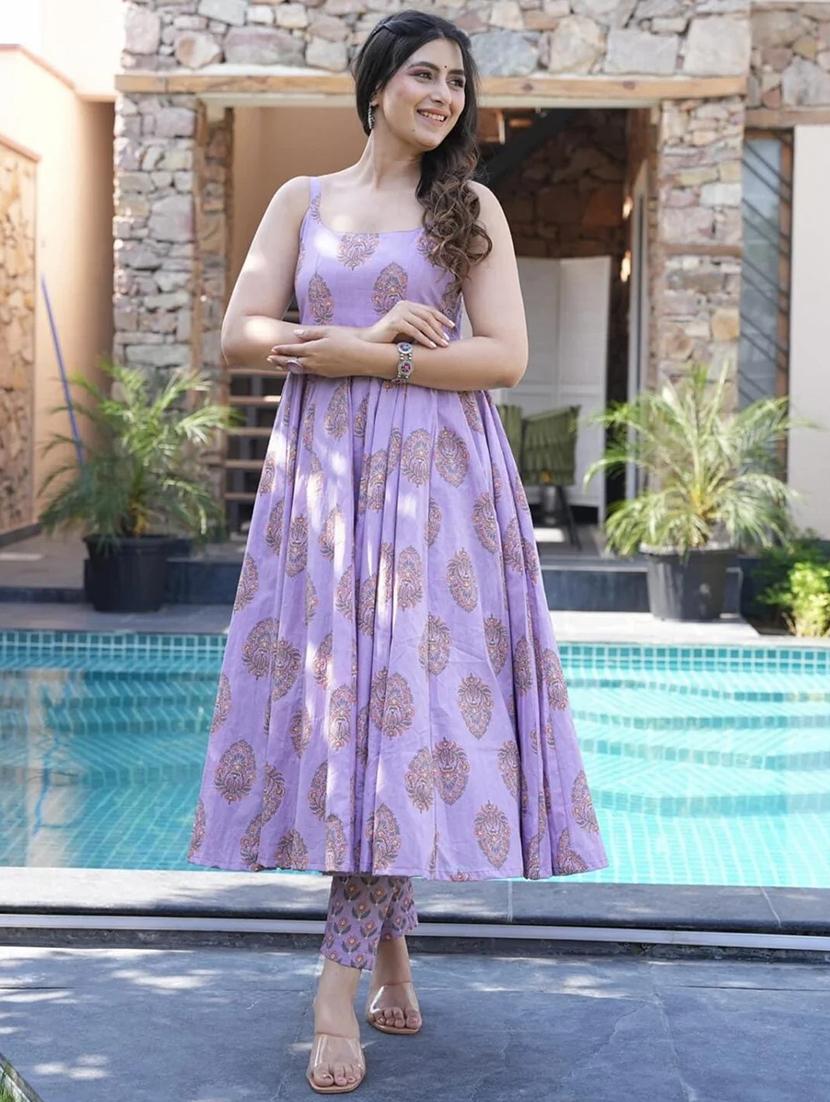women printed sleeveless kurta pant with dupatta set - 22057670 - Standard Image - 2