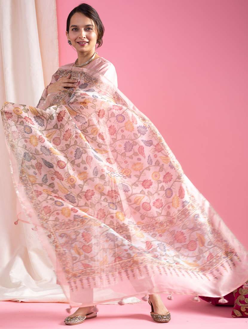 women three quarter sleeve kurta pant with dupatta set - 22057696 - Standard Image - 2