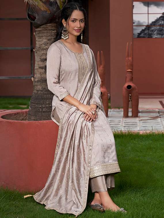 women three quarter sleeve kurta pant with dupatta set - 22057703 - Standard Image - 2