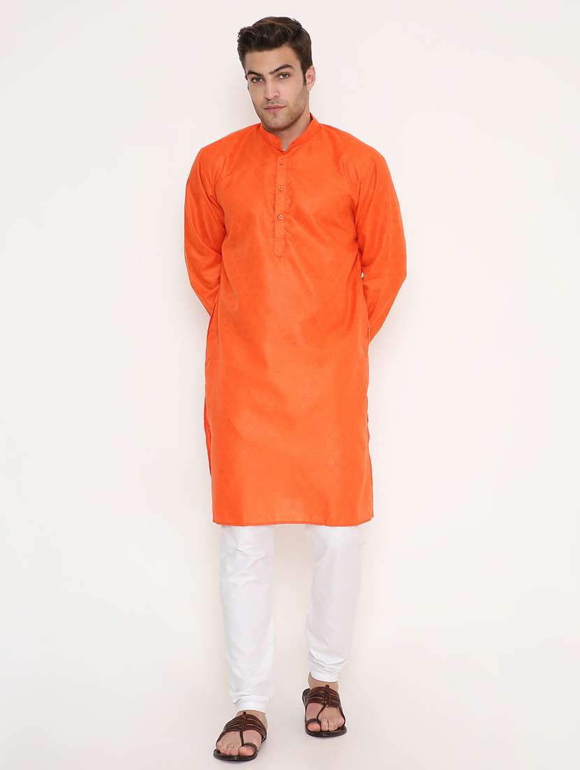 men self designed long sleeve kurta and pyjama set