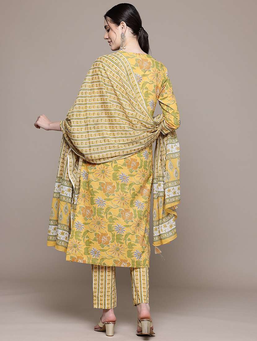 women three quarter sleeve kurta pant with dupatta set - 22057941 -  Standard Image - 2