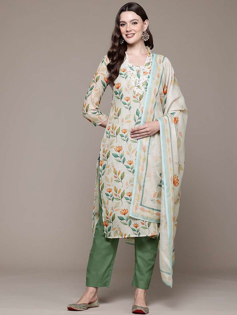 women three quarter sleeve kurta pant with dupatta set - 22057993 - Zoom Image - 0