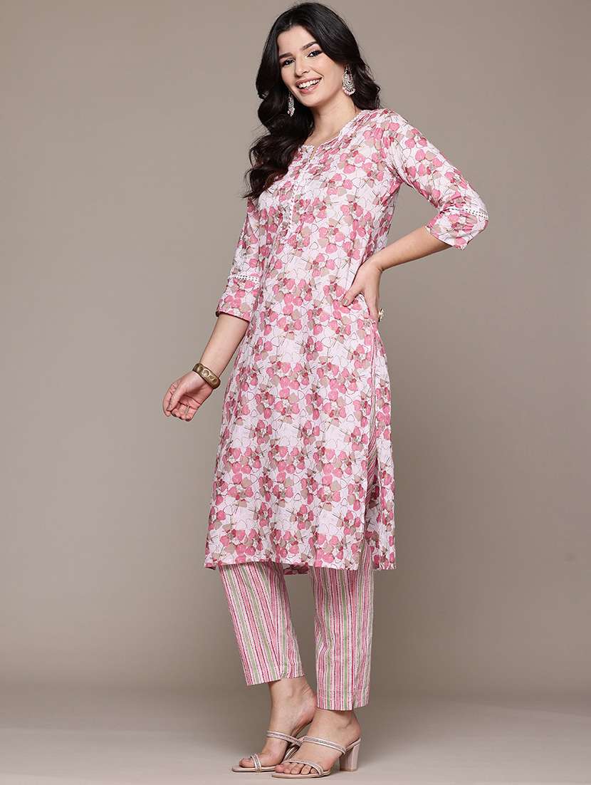 women three quarter sleeve kurta pant with dupatta set - 22058145 -  Standard Image - 2