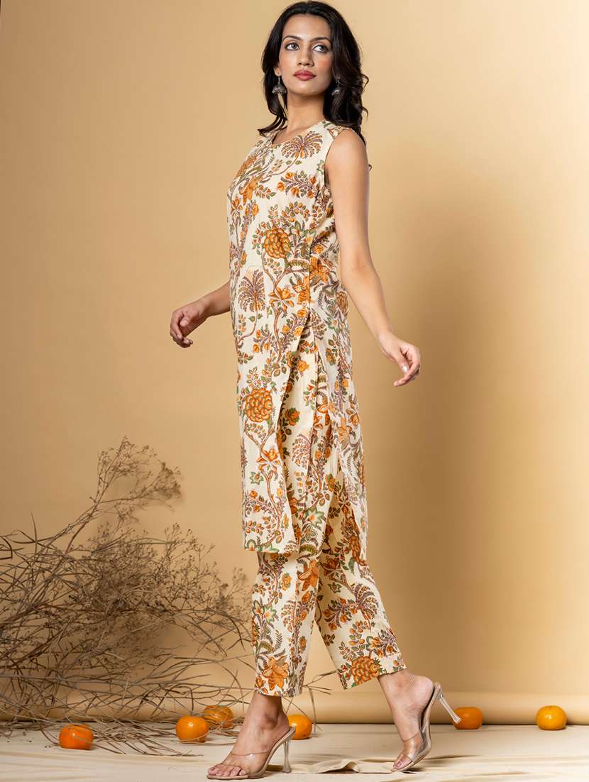 women printed sleeveless kurta and pant set - 22058167 -  Standard Image - 2