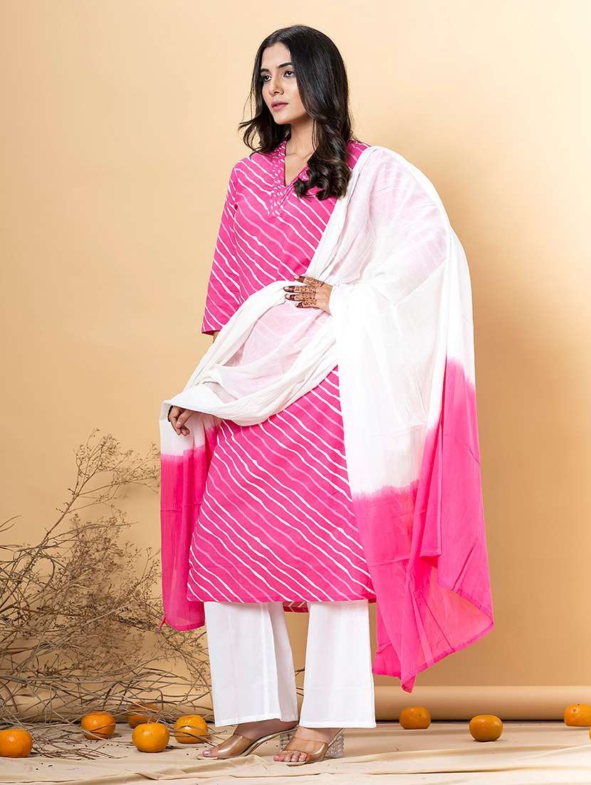 women three quarter sleeve kurta and pant with dupatta  - 22058240 -  Standard Image - 2