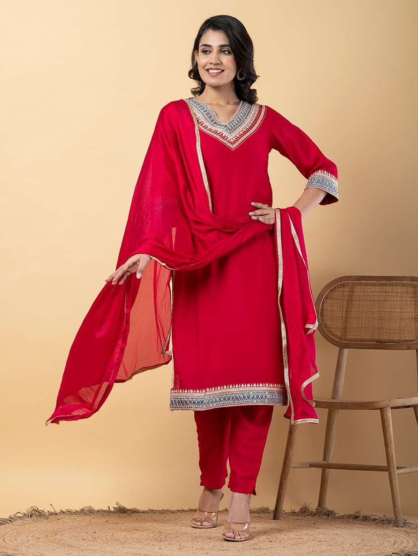 women three quarter sleeve kurta pant with dupatta set - 22058329 - Standard Image - 2