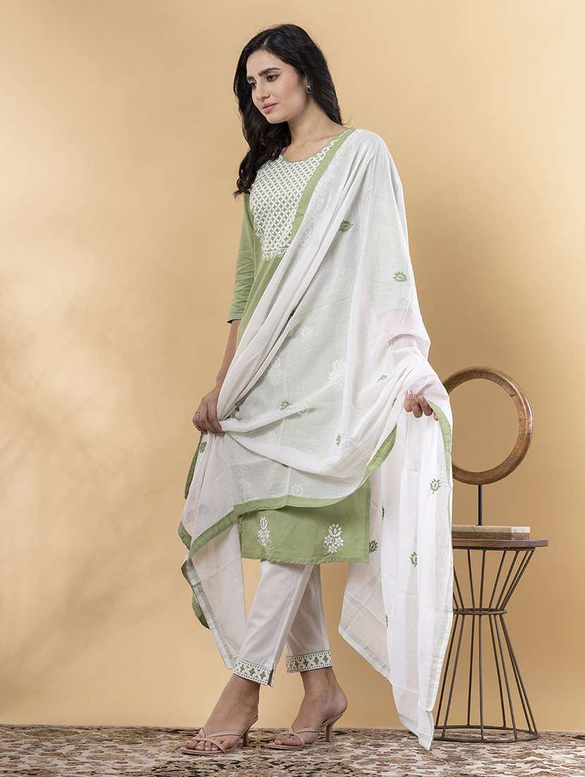 green cotton suit  set - 22058333 -  Standard Image - 2
