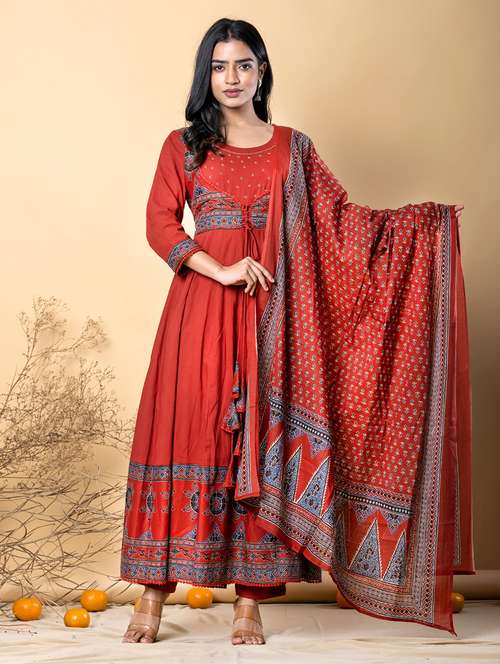 red cotton suit  set - 22058378 -  Standard Image - 0