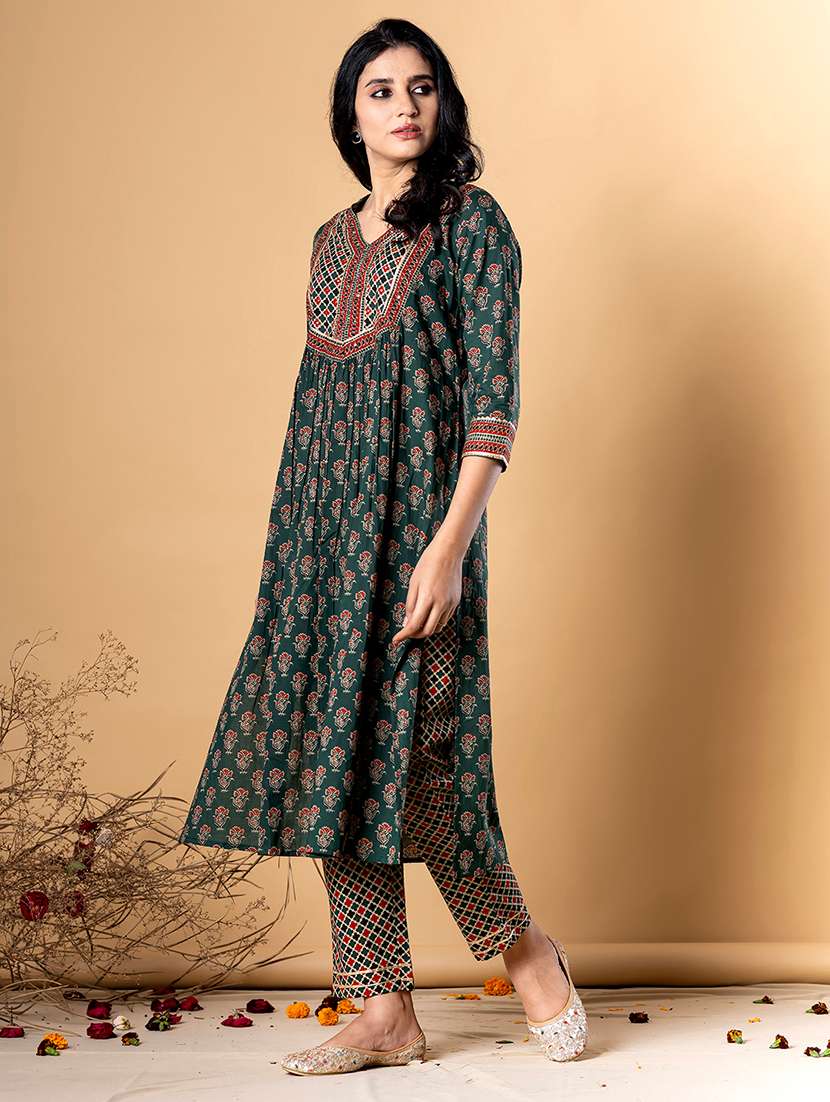 green cotton blend kurta palazzo  set - 22058408 -  Standard Image - 2