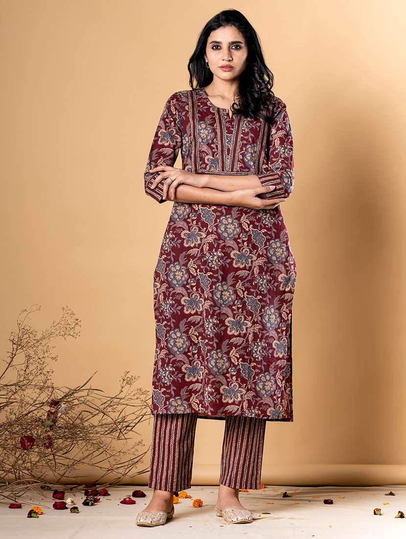 maroon cotton blend kurta palazzo  set - 22058409 -  Standard Image - 2