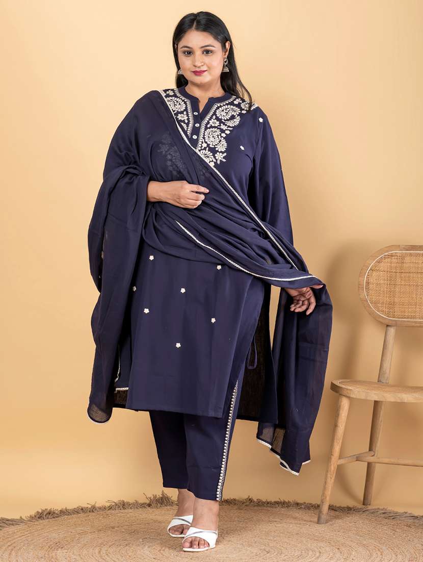 women three quarter sleeve kurta pant with dupatta set - 22058471 -  Standard Image - 2