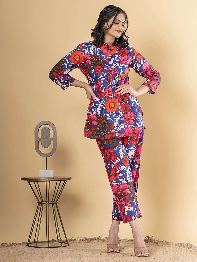 blue cotton blend coord set - 22058658 -  Standard Image - 2